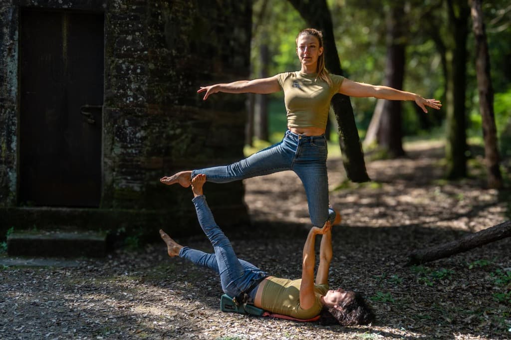 AcroYoga - foto 1
